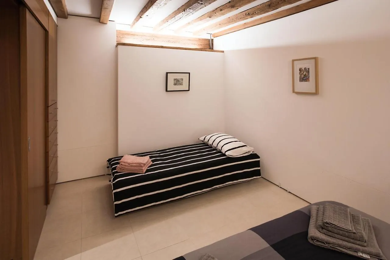 The Carpenter'S House - Smart Venice Collection Italy